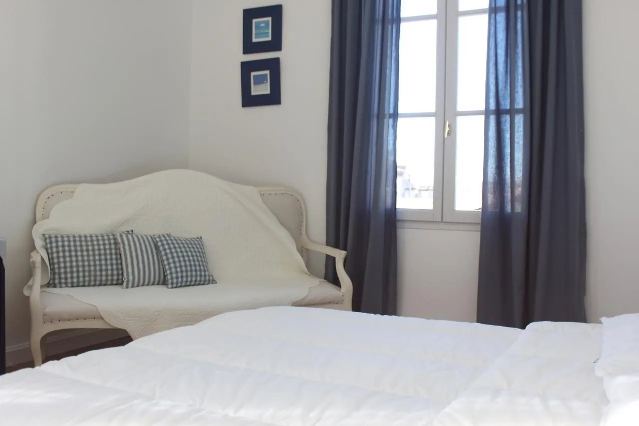 Bel appartement au coeur de la Cité des Papes Aviñón 0*,  Francia